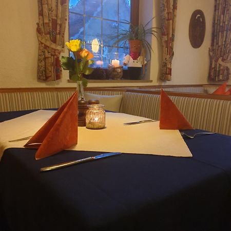 Hotel Gasthof Zum Schwan 라이첼쇼펜 외부 사진