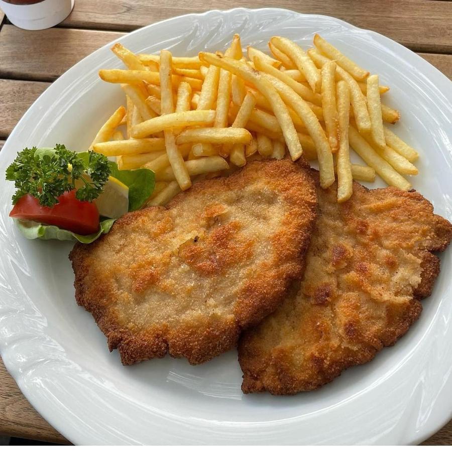Hotel Gasthof Zum Schwan 라이첼쇼펜 외부 사진