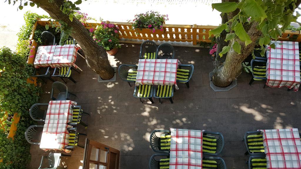 Hotel Gasthof Zum Schwan 라이첼쇼펜 외부 사진