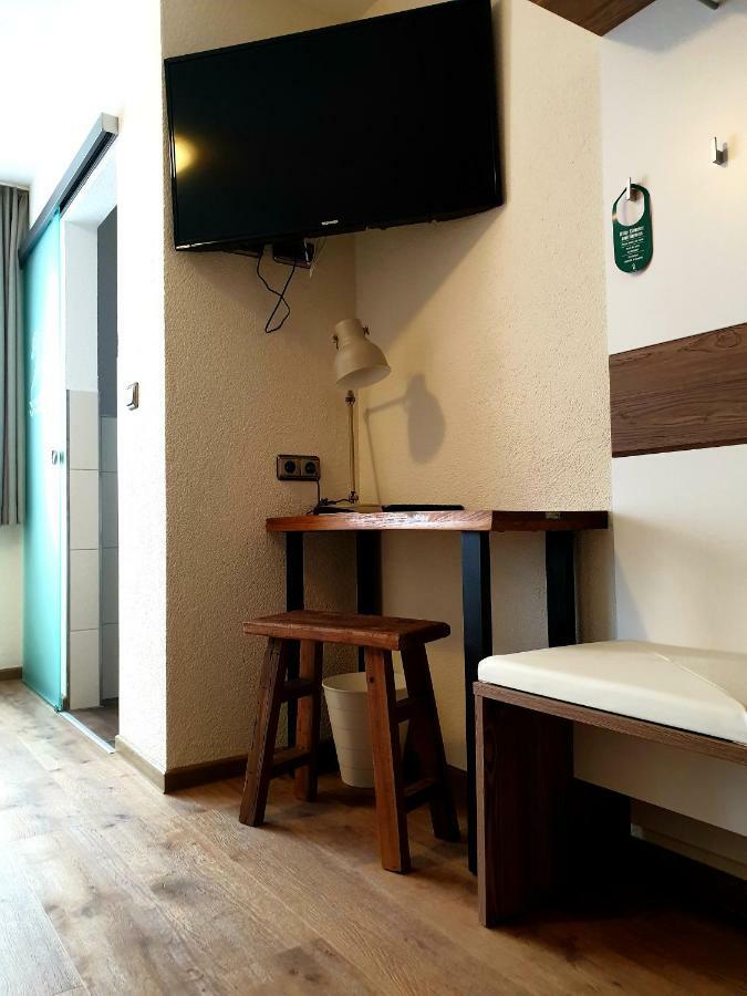 Hotel Gasthof Zum Schwan 라이첼쇼펜 외부 사진
