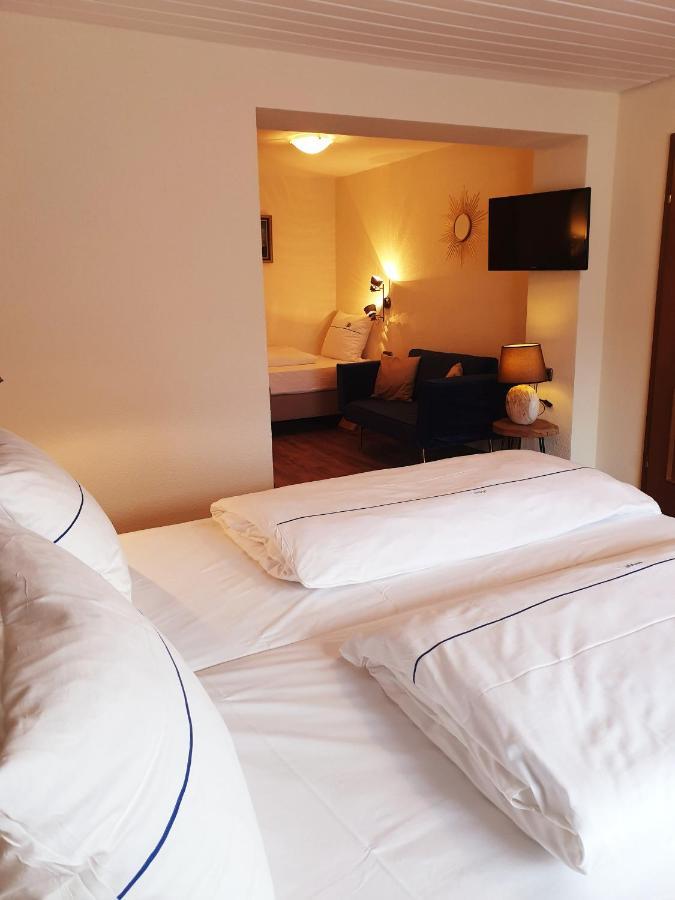 Hotel Gasthof Zum Schwan 라이첼쇼펜 외부 사진