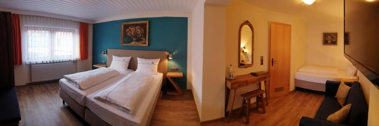 Hotel Gasthof Zum Schwan 라이첼쇼펜 외부 사진