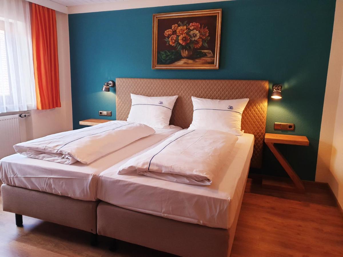 Hotel Gasthof Zum Schwan 라이첼쇼펜 외부 사진