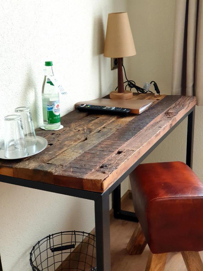 Hotel Gasthof Zum Schwan 라이첼쇼펜 외부 사진